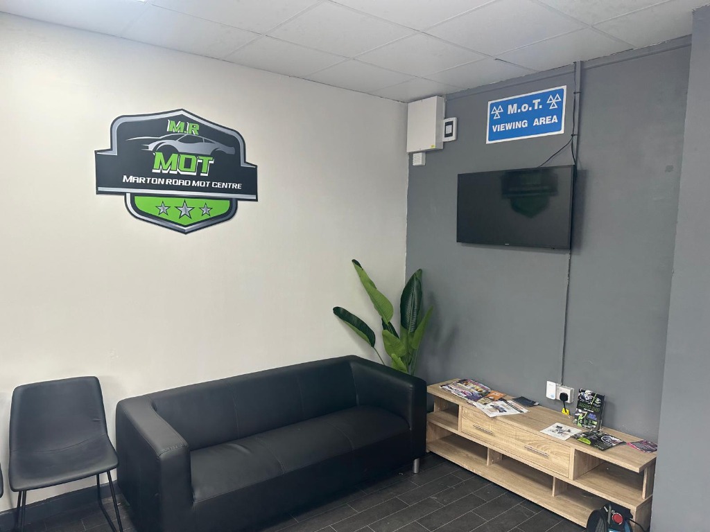 M.R MOT Garage Interior and Exterior 4
